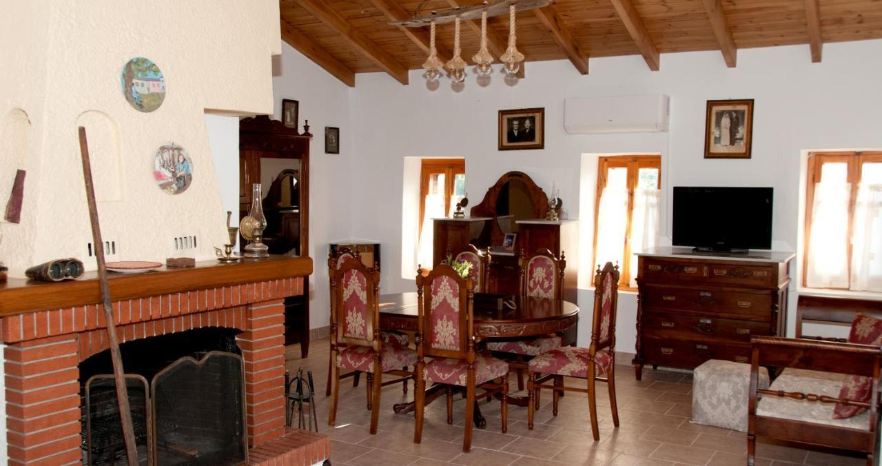 Pyrgos Fassea Kardamyli Exterior foto